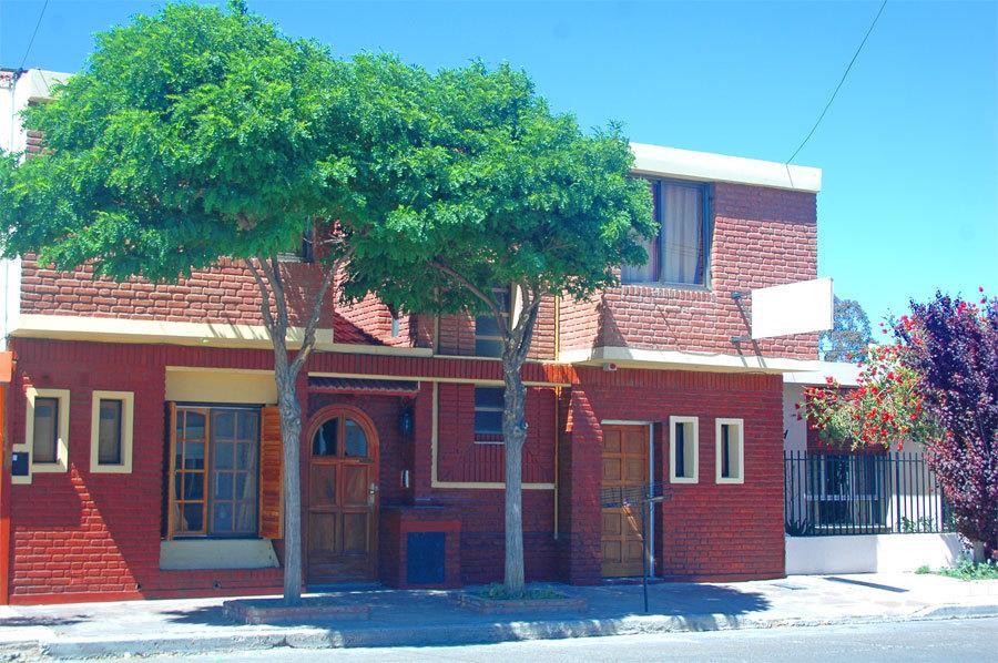 Hostel El Agora Trelew Εξωτερικό φωτογραφία
